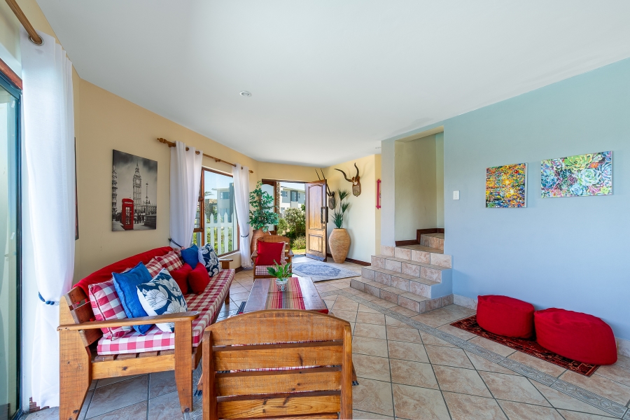 6 Bedroom Property for Sale in Cola Beach Western Cape